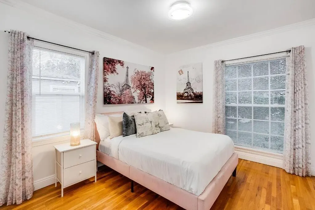 Prime Location! House W/Pool 7 Mins To Universal, 10 Mins To Hollywood Los Angeles 0*,